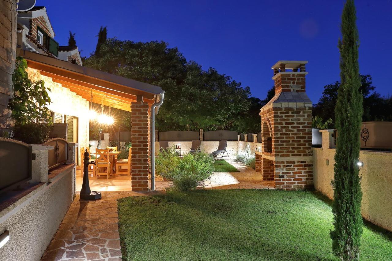 Stone Diamond Villa Zadar Bagian luar foto